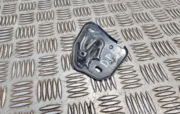 Audi A1 Engine bonnet/hood lock/latch loop/hook 4g0823186