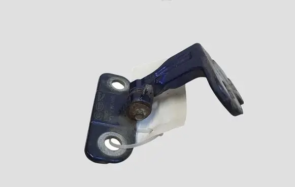 Jaguar XE Front door lower hinge