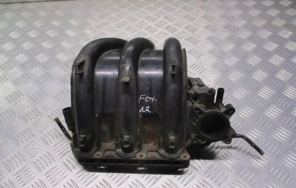 Volkswagen Fox Intake manifold