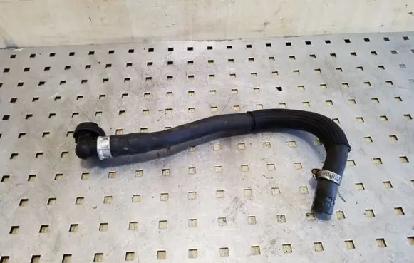 Volvo XC70 Engine coolant pipe/hose