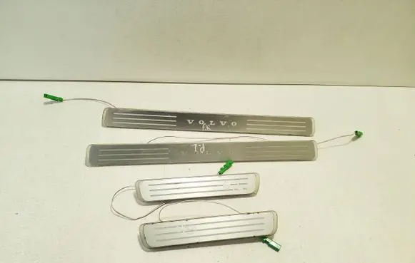 Volvo XC90 sill trim set (inner) 31463533 31479064 31463534