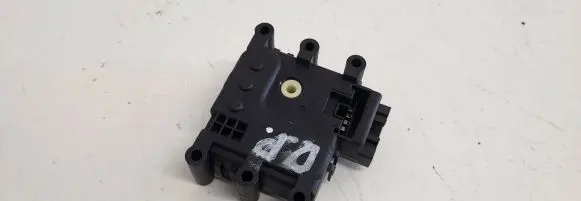 Mazda 6 Air flap motor/actuator 5W09P