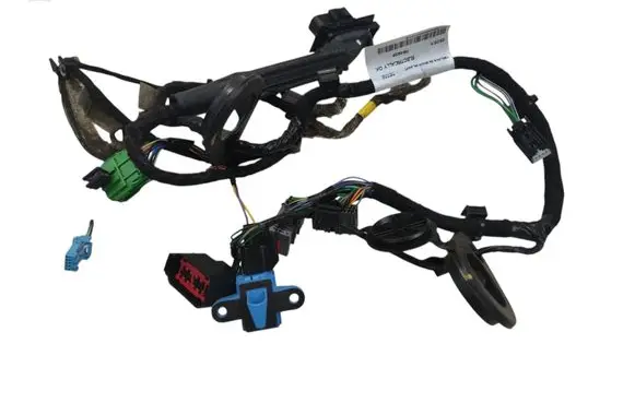 Volvo V70 Front door wiring loom 30728406CAREWAY