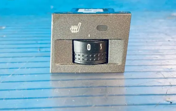 Opel Signum Seat heating switch 13138252 32429811