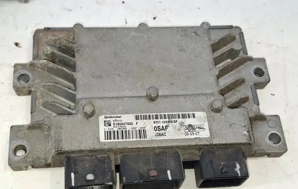 Ford Fiesta Engine control unit/module 8V2112A650SF S180047002F