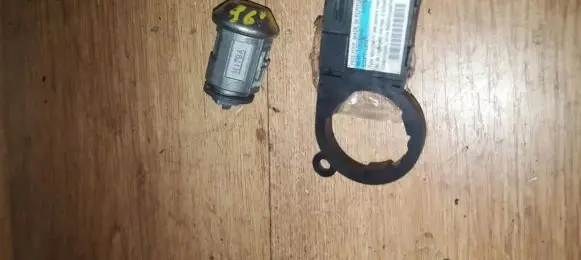 Ford Fiesta Immobiliser reader (aerial) 96ap15607ab 96ap-15607-ab