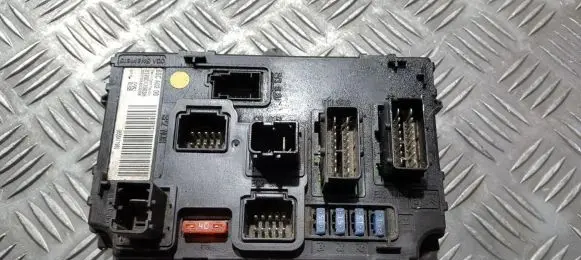 Peugeot 407 Fuse box set S120017003H BSCA0200
