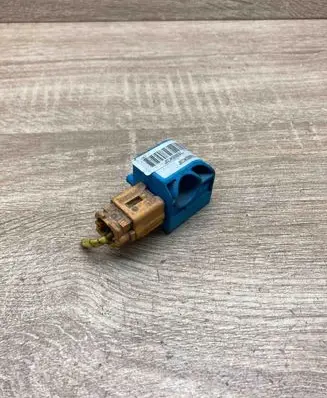 KIA Sorento Airbag deployment crash/impact sensor 959203E100 5WK43228