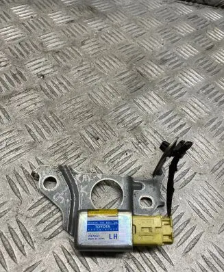 Toyota RAV 4 (XA20) Airbag deployment crash/impact sensor 8983442020