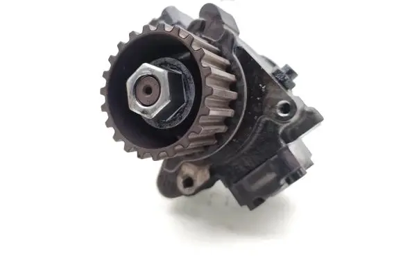 Peugeot Partner Fuel injection high pressure pump 9672605380 A2C53381555
