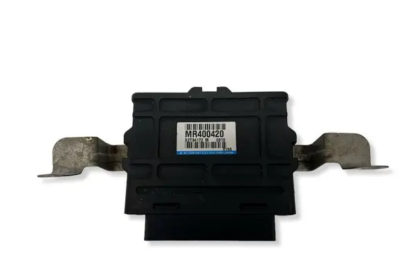 Mitsubishi Pajero ABS control unit/module MR400420