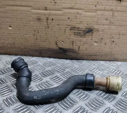 Opel Insignia B Engine coolant pipe/hose