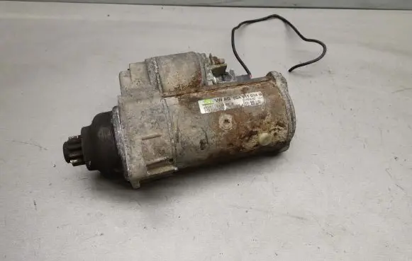 Skoda Octavia Mk1 (1U) Starter motor 02A911024B