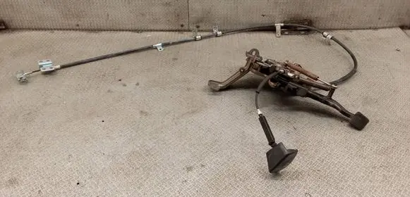 KIA Carens II Handbrake/parking brake lever assembly 