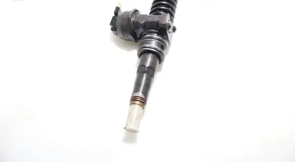 Skoda Octavia Mk4 Fuel injector 0414720215