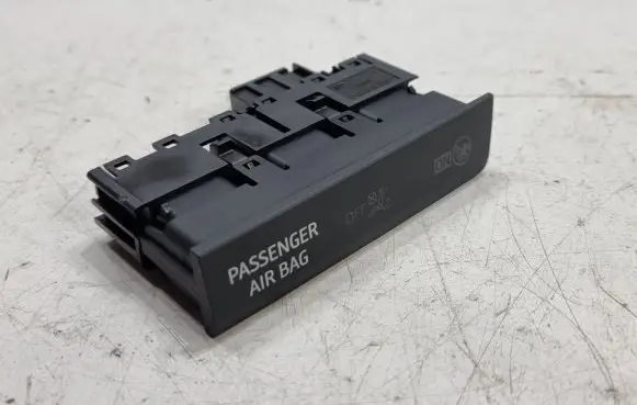 Seat Ibiza IV (6J,6P) Passenger airbag on/off switch 5F0919234A