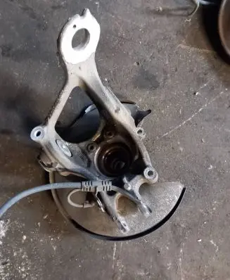 Audi Q5 SQ5 Rear wheel hub spindle/knuckle 