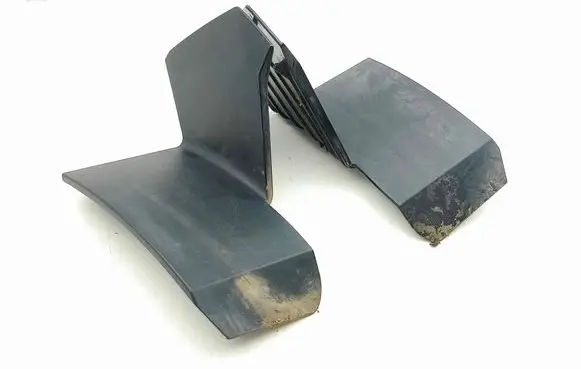Honda HR-V Rear/tail light trim molding 