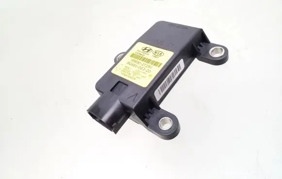 Hyundai i40 ESP acceleration yaw rate sensor 956902T250