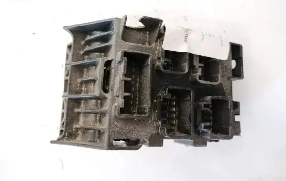 Toyota Avensis T250 Fuse box set