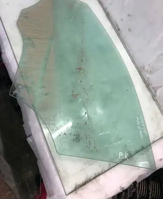 Mercedes-Benz EQA Front door window glass four-door 43r00050
