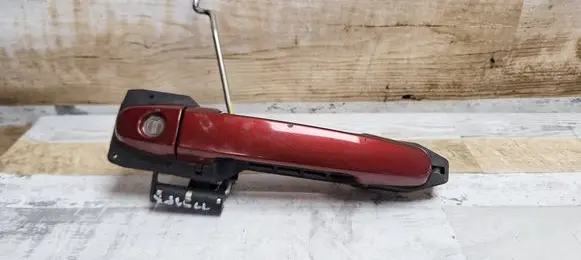 Toyota Corolla Verso AR10 Front door exterior handle 242303