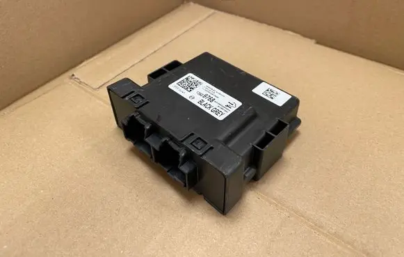Chevrolet Camaro Gateway control module 13509768