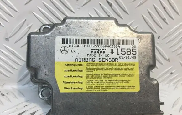 Mercedes-Benz A W169 Airbag control unit/module A1698201585