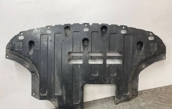 KIA Stonic Engine splash shield/under tray 29110H8600