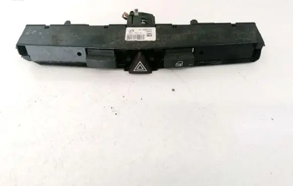 Opel Astra H Hazard light switch 13100105xf 0320