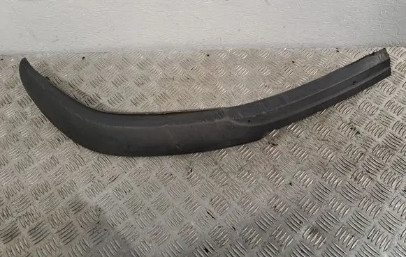 Toyota Avensis T250 Front bumper lip 7685205020