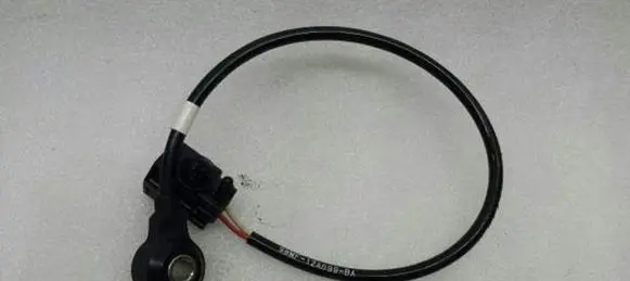 Ford Focus Detonation knock sensor 98MF12A699BA