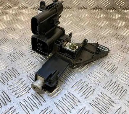 BMW 3 F30 F35 F31 Current control relay 9356157