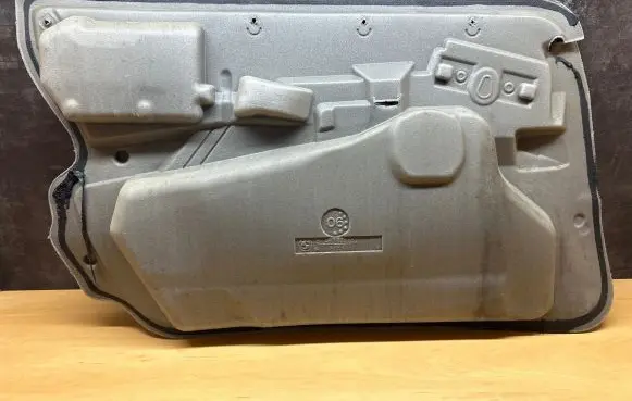 BMW 5 E60 E61 Front door card panel trim 51487033652