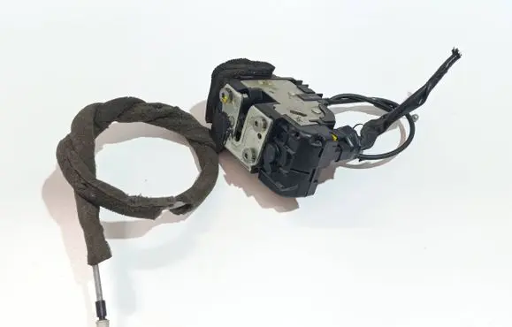Nissan NV200 Front door lock 