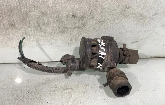 Nissan Qashqai Electric auxiliary coolant/water pump