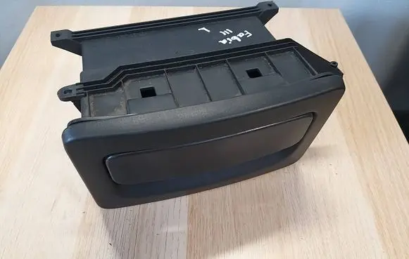 Skoda Fabia Mk3 (NJ) Tool box 6J0882601A