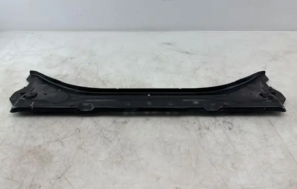 Mercedes-Benz E W211 Top upper radiator support slam panel 