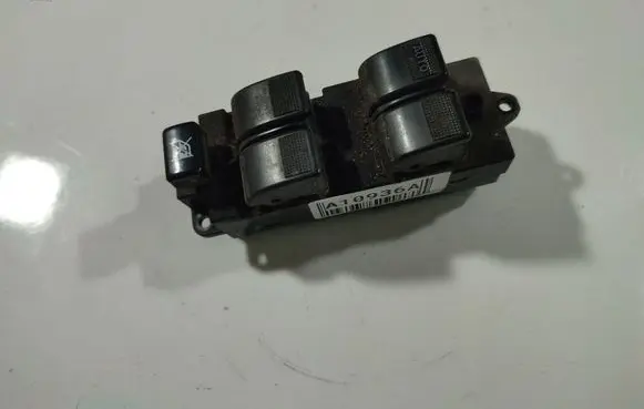 Mazda Premacy Electric window control switch C8HD172