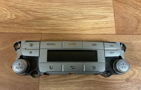 Ford Mondeo MK IV Climate control unit AS7T18C612AB 0259A WB4A05259