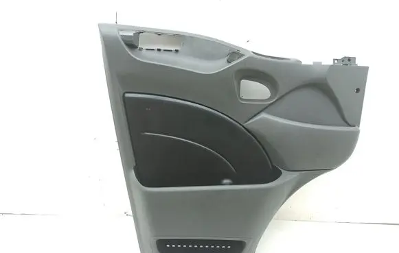 Iveco Daily 35.8 - 9 Front door card panel trim 3802076 3802074