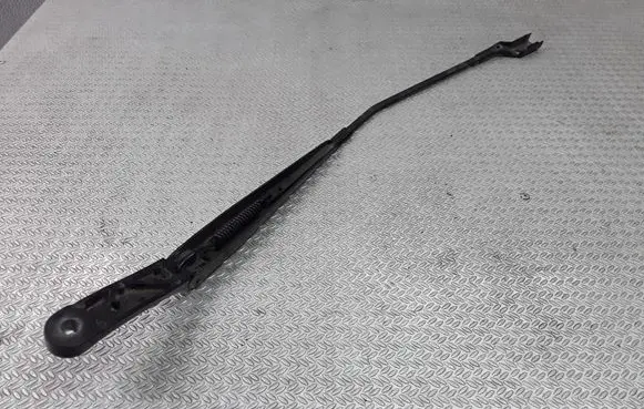 Volkswagen Golf V Front wiper blade arm 1Q2955409