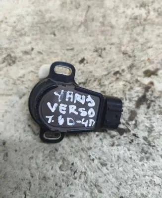 Toyota Yaris Verso Accelerator throttle pedal 8928152021 1983003041