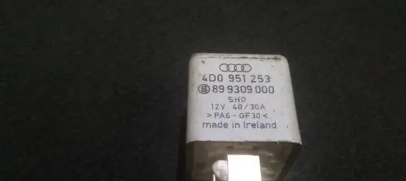Volkswagen Golf IV Other relay 8d0951253a 899309000