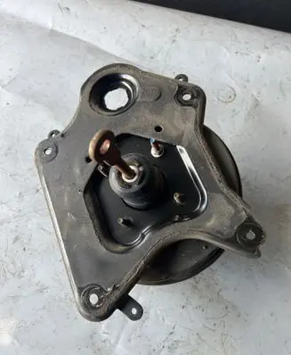 Dodge Nitro Brake booster P04779728AA 04779728AA