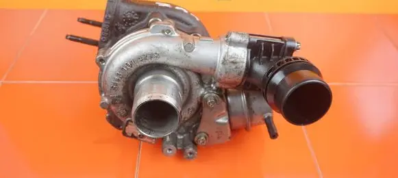 Renault Trafic III (X82) Turbo H8201067824 20MB22
