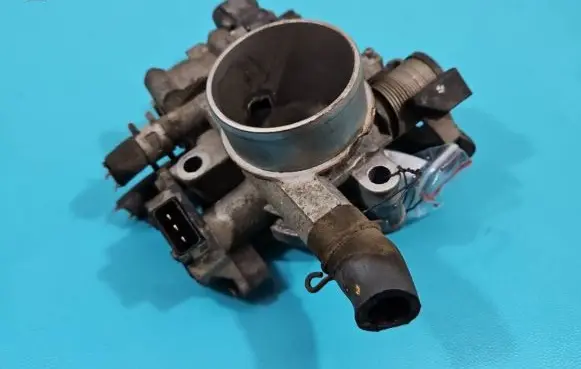Toyota Corolla E110 Throttle body valve 22210-00020 IMPRK1400336