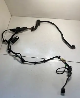 Volkswagen New Beetle Front door wiring loom 