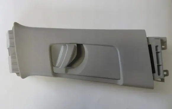 Toyota Verso (B) pillar trim (top)