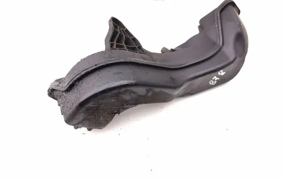 Opel Vivaro Air intake duct part 214757782R 93453523